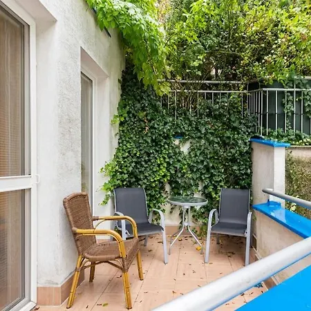 Apartman Slovakia Bratislava's Regal Hideaway